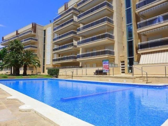 Appart Standing 2 Chambres 2Sdb Clim Piscine Parking Wifi Terrasse 21M2 Local Velo Port-Aventura, Plage, Centre Salou Buitenkant foto